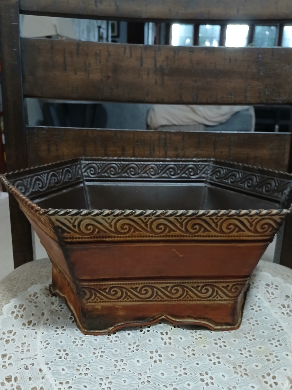 Source Unknown Brown and Gold Hexagonal Decorative Planter